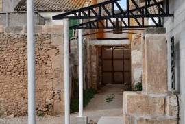 ¡Se está construyendo el hotel de 4 estrellas más pequeño del mundo! ¡Se está construyendo el hotel de 4 estrellas más pequeño del mundo!