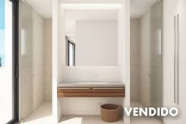 Solar edificable con proyecto de obra y vistas parciales al mar