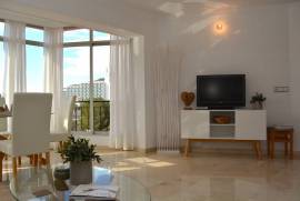 Helles, saniertes Apartment in ruhiger Lage
