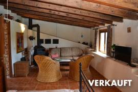 Idyllische Finca mit Pool und Gästeapartment