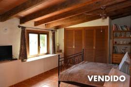 Idílica casa de campo con piscina y apartamento de invitados