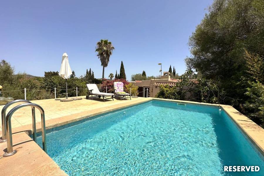 Renovated finca rústica with ETV rental licence
