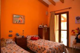 Finca with huge potential and good access to Palma