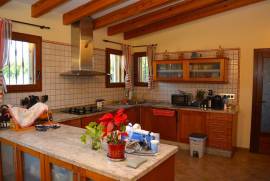 Finca with huge potential and good access to Palma