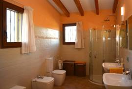 Finca with huge potential and good access to Palma