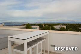 Modern semi-detached house with pool in 2nd sea line