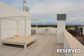 Modern semi-detached house with pool in 2nd sea line