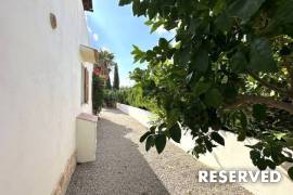 Charming semi-detached house with two living units near Sa Rápita