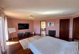 Exklusive Villa mit Meerblick und Design-Charakter in Vallgornera Exklusive Villa mit Meerblick und Design-Charakter in Vallgornera