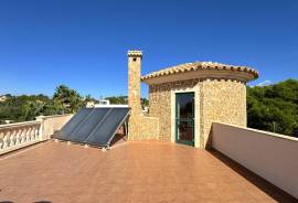 Exklusive Villa mit Meerblick und Design-Charakter in Vallgornera Exklusive Villa mit Meerblick und Design-Charakter in Vallgornera