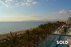 New construction penthouse in 1st sea line of Playa de Palma