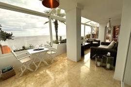 Dream flat in 1st sea line of Cala Vinyas