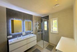 Exclusiva Villa con Vistas al Mar y Diseño Contemporáneo en Vallgornera Exclusiva Villa con Vistas al Mar y Diseño Contemporáneo en Vallgornera