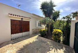 Renovated chalet with pool in good location Renovated chalet with pool in good location