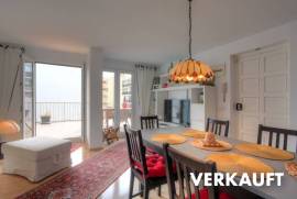 Saniertes Duplex Apartment mit Teilmeerblick