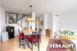 Saniertes Duplex Apartment mit Teilmeerblick