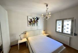 Bright, renovated flat in central location